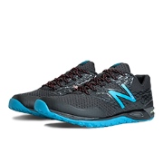 Women's Cross-Training New Balance 00 Black with Blue Atoll Q83x1302